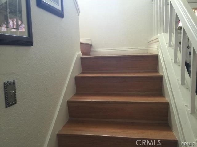 569 Springbrook N - Photo 5