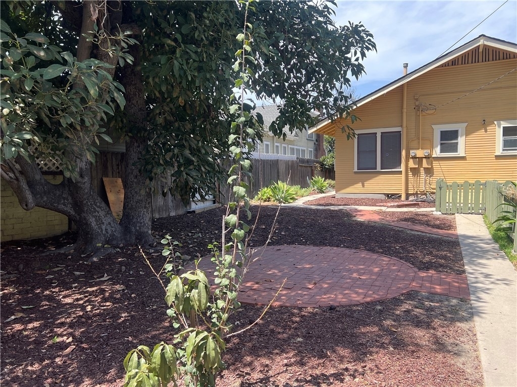 1126 W Center Street - Photo 20
