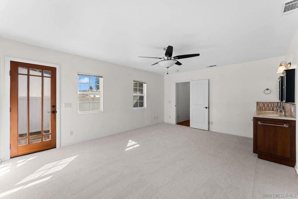 639 1st Avenue - Photo 11