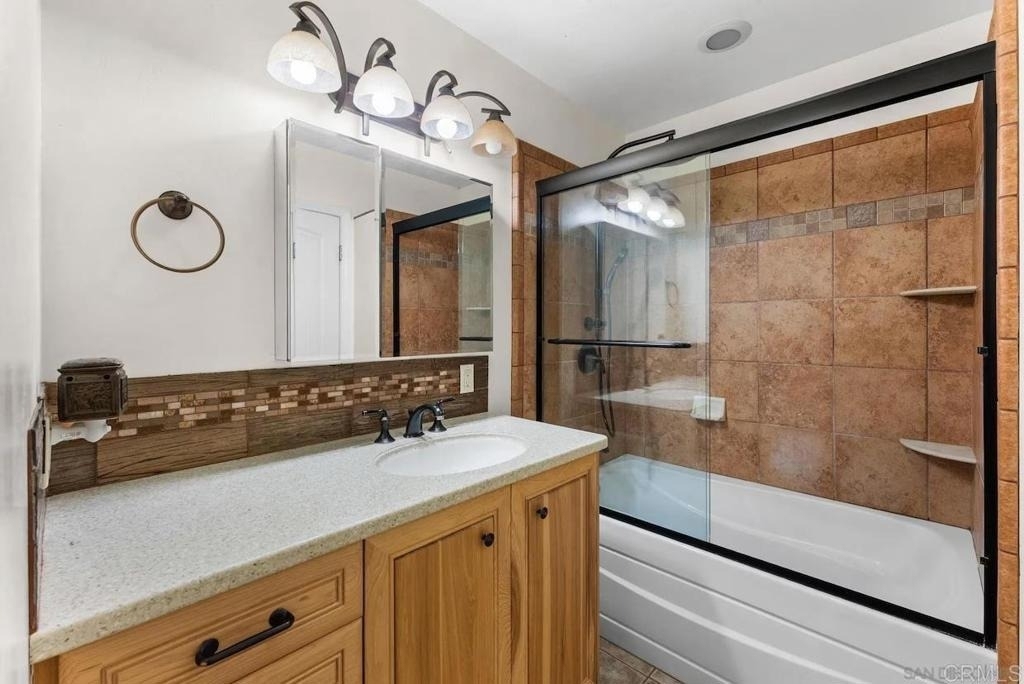 639 1st Avenue - Photo 8
