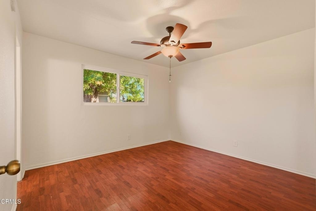 1379 Glen Avenue - Photo 13
