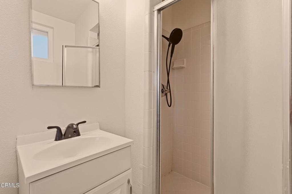 1379 Glen Avenue - Photo 19