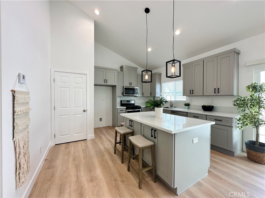 2418 Thorn Place - Photo 1