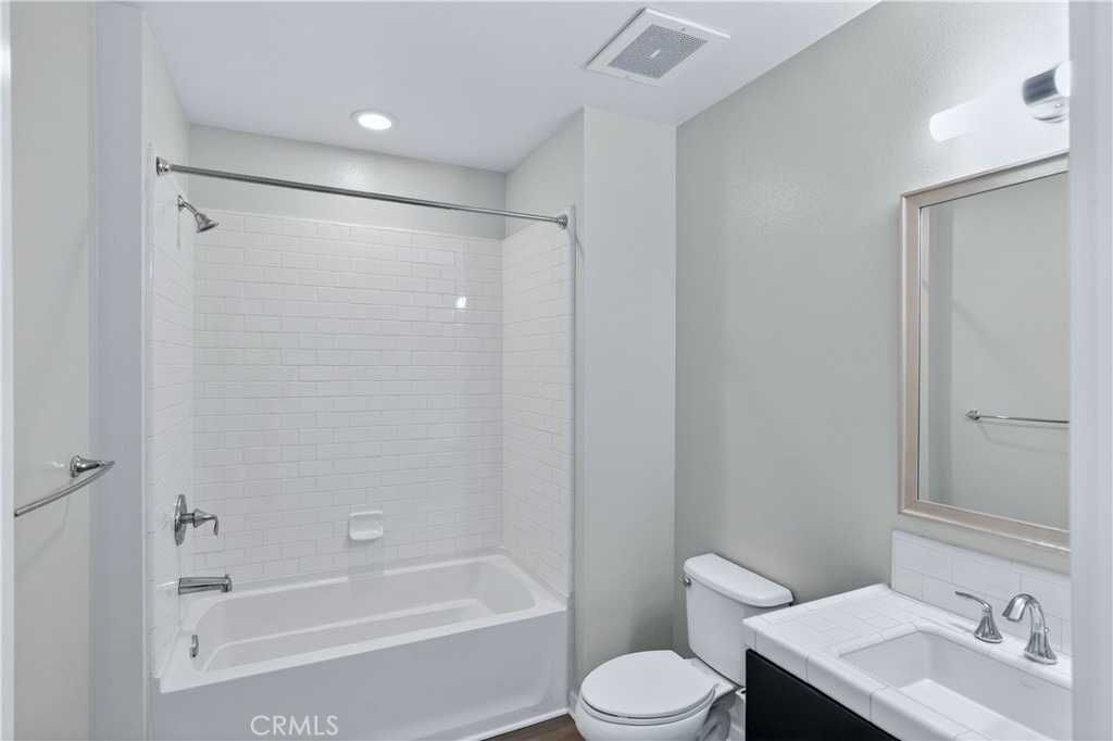 21 Gramercy - Photo 6