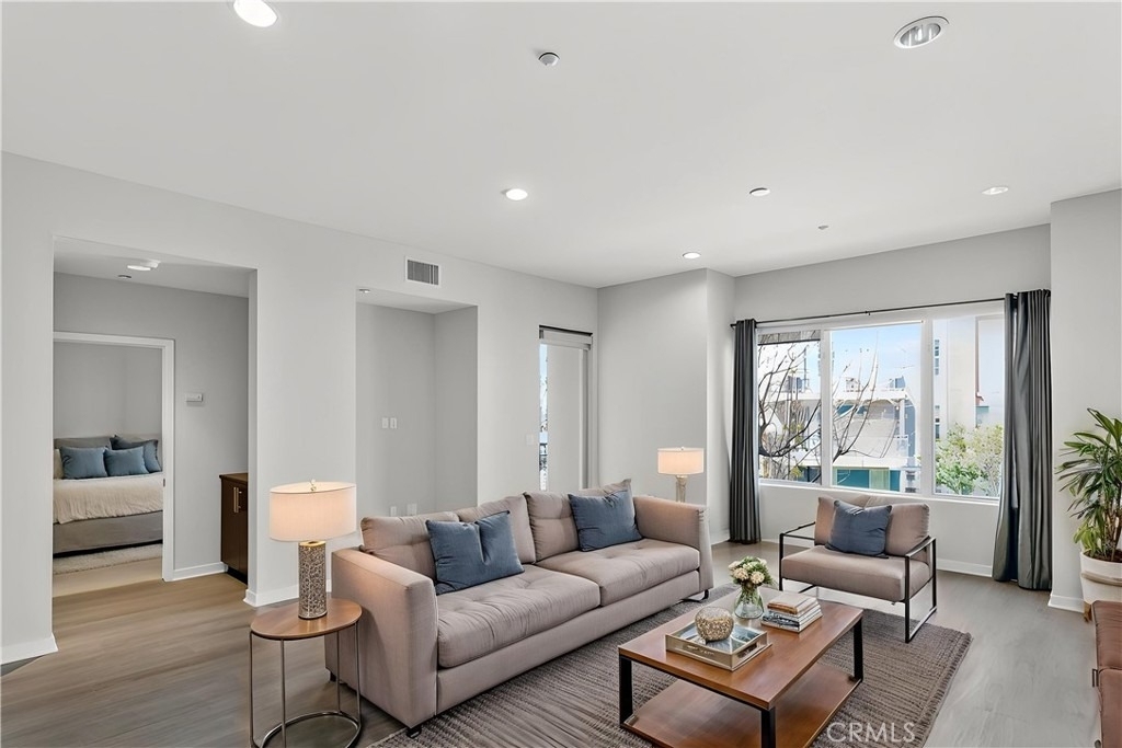 21 Gramercy - Photo 10