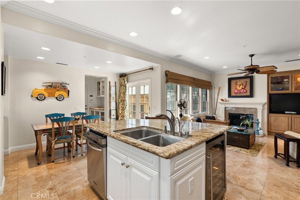 2501 Bungalow Place - Photo 9