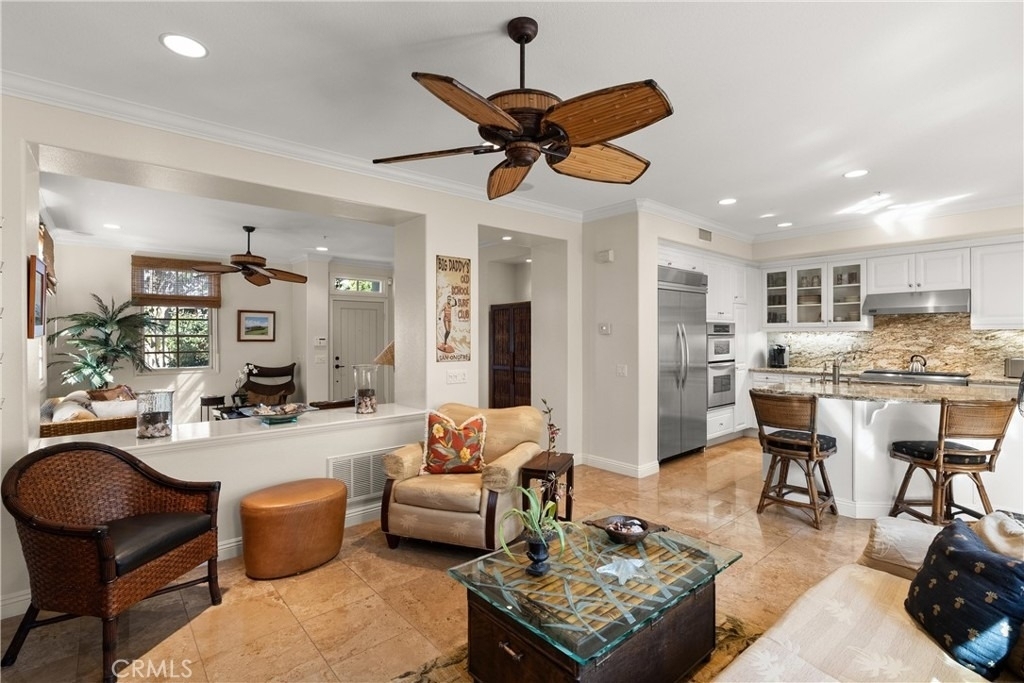 2501 Bungalow Place - Photo 7