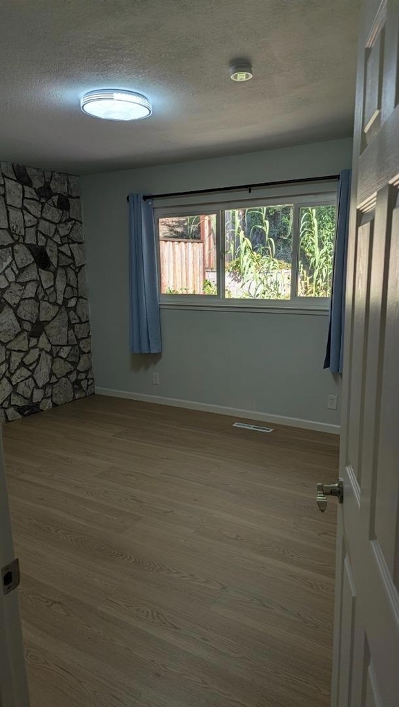 1187 Overlook Avenue - Photo 9
