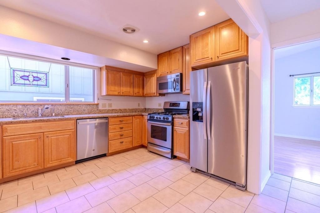 1523 Valdez Way - Photo 5