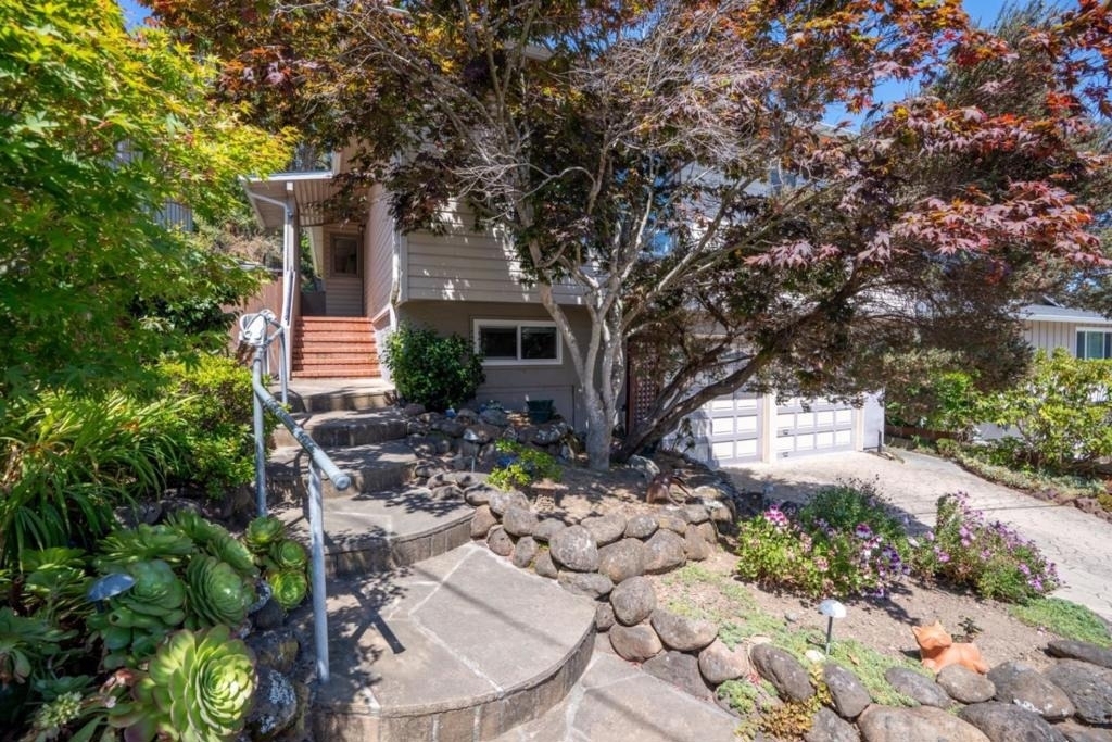 1523 Valdez Way - Photo 1