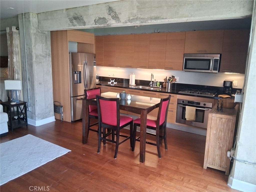 416 S Spring Street - Photo 7
