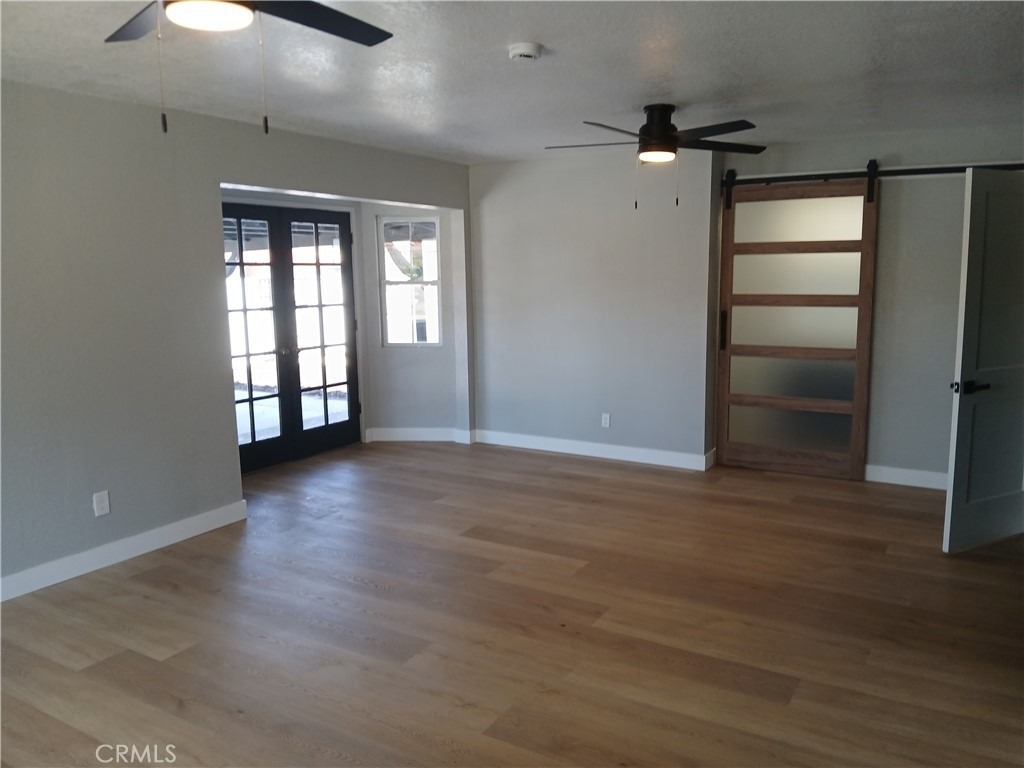 30230 Swan Point Drive - Photo 22