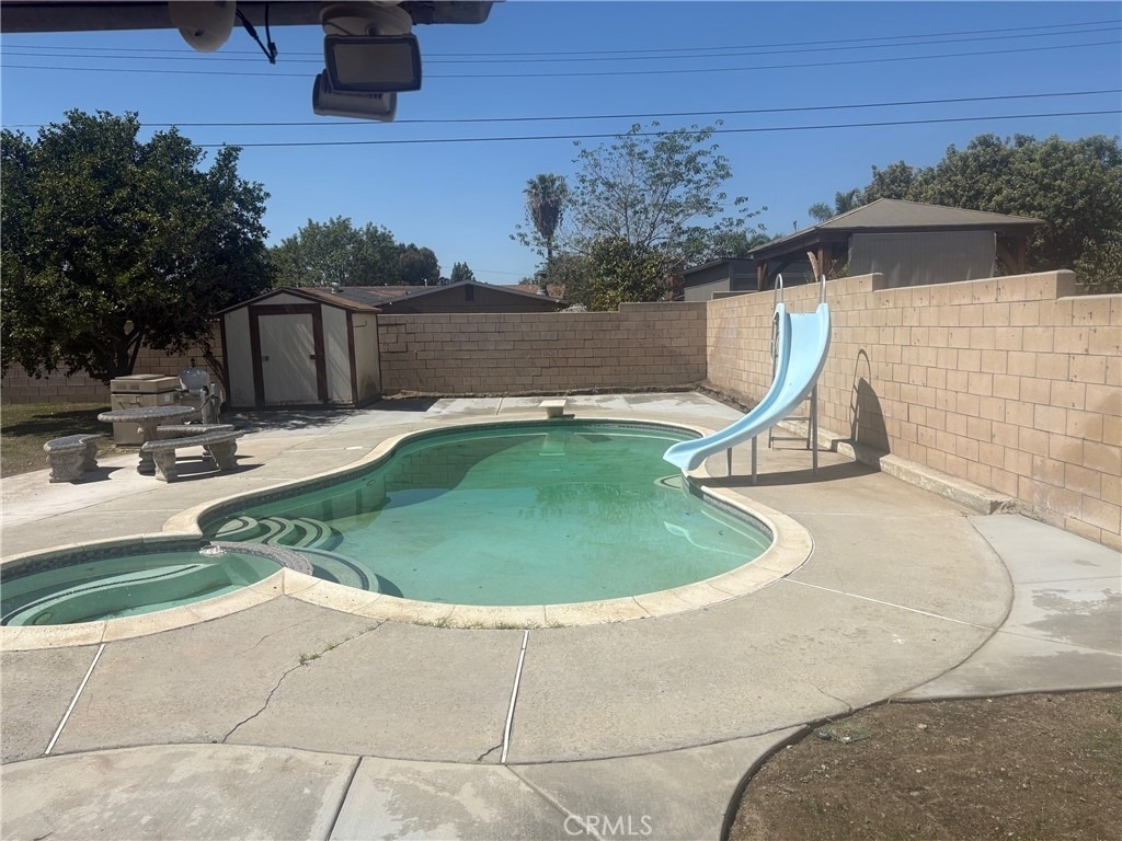 7936 Dumond - Photo 32