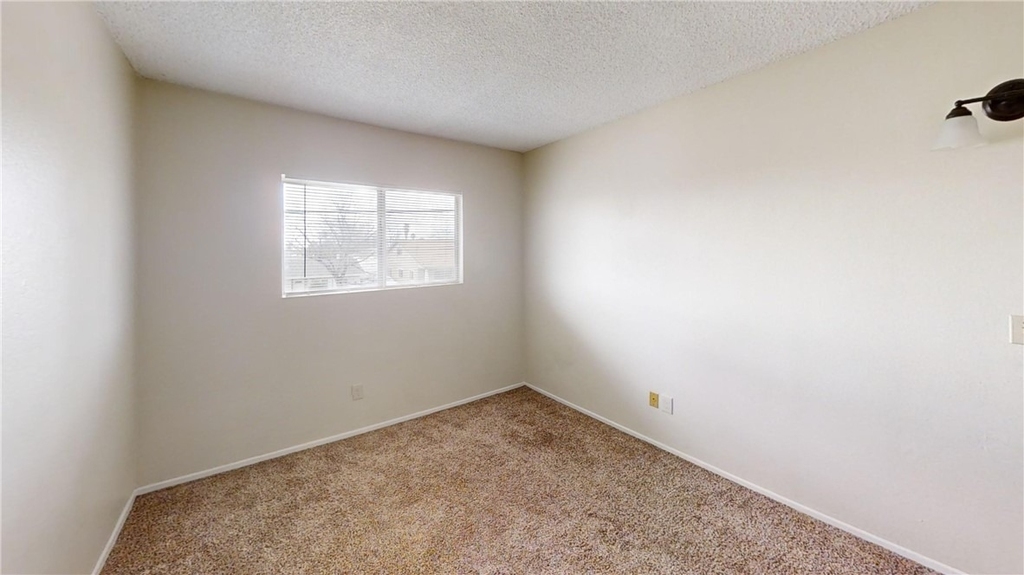 13383 3rd Street - Photo 3