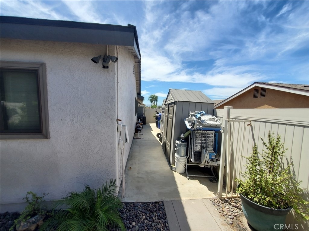 28498 Sycamore - Photo 26