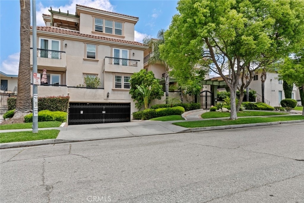 333 Milford Street - Photo 2