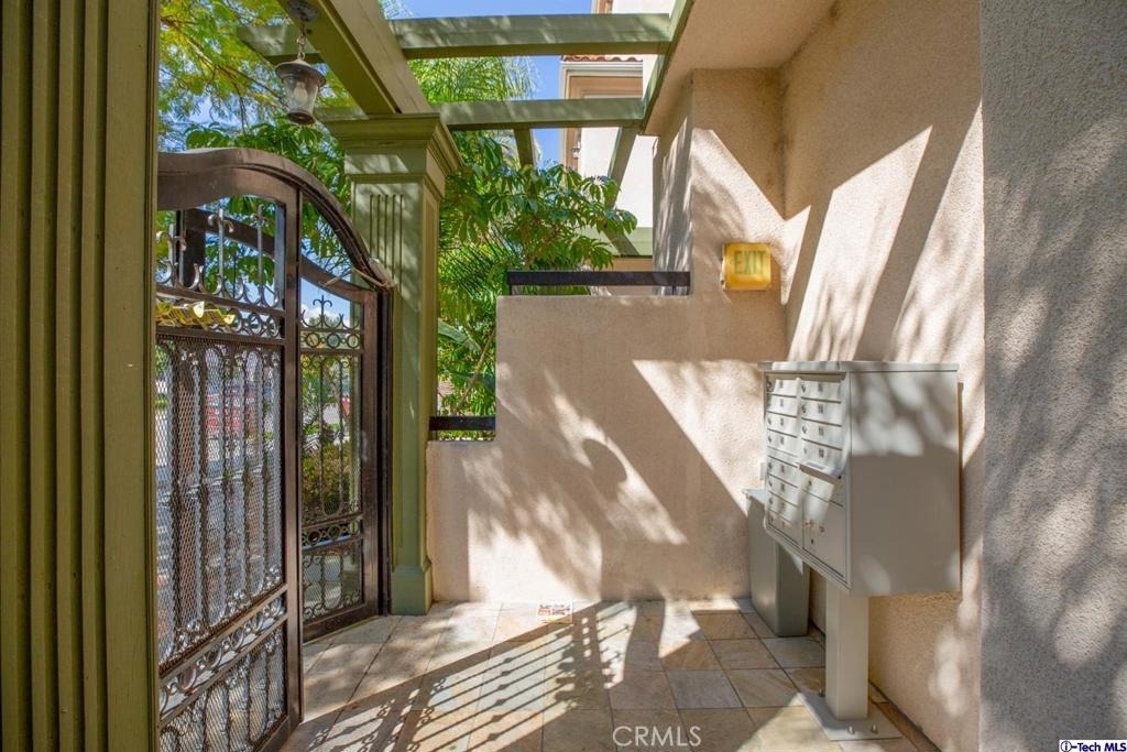 333 Milford Street - Photo 6