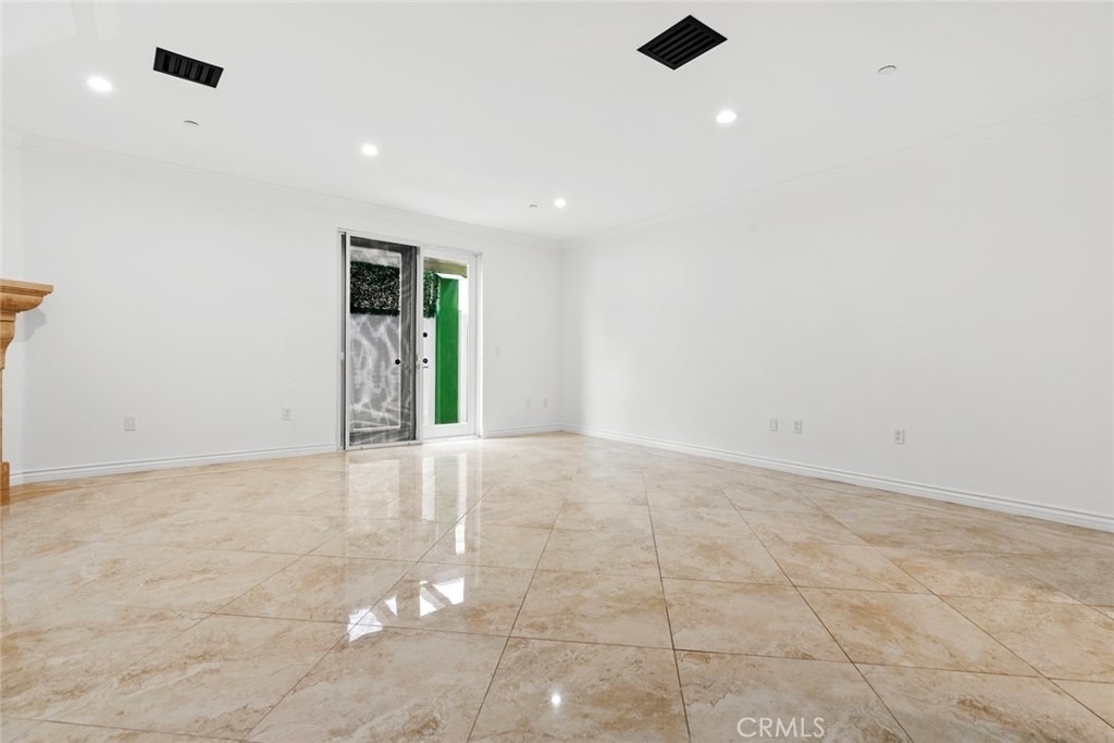 333 Milford Street - Photo 17