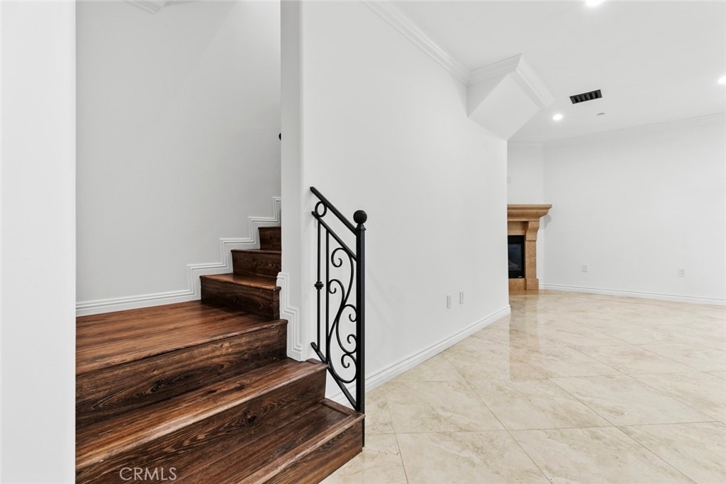 333 Milford Street - Photo 16
