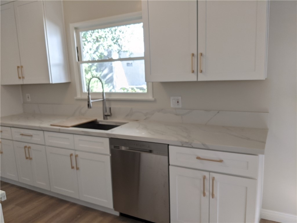 4515 Castle Lane - Photo 2