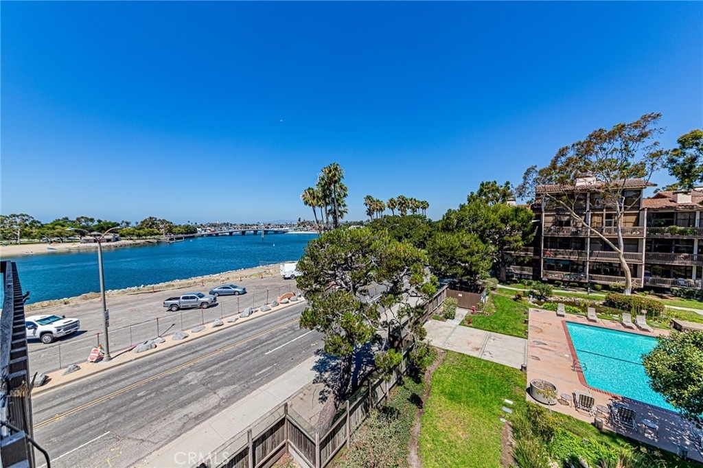 6315 Marina Pacifica Drive S - Photo 22