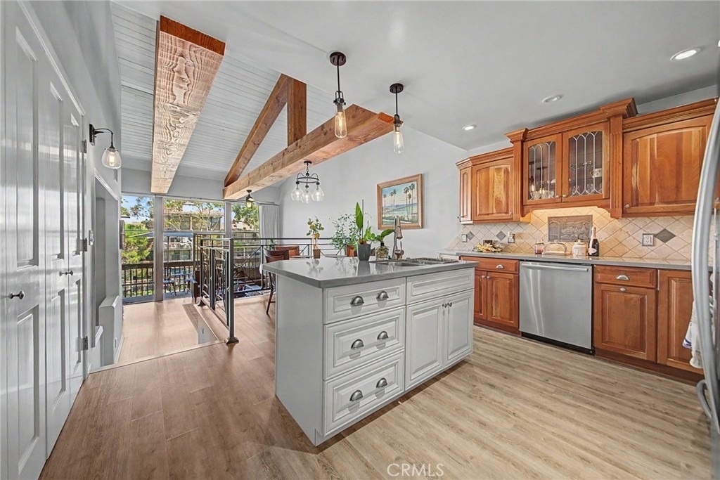 6315 Marina Pacifica Drive S - Photo 11