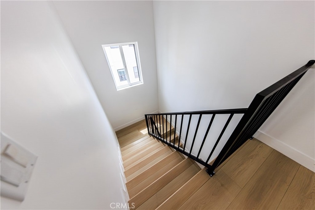 1015 S. Citrus Avenue - Photo 6