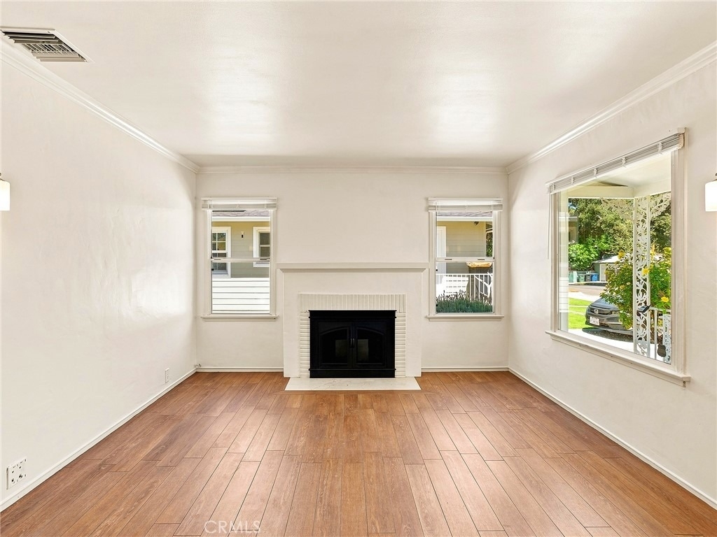 431 N Fairview Street - Photo 8