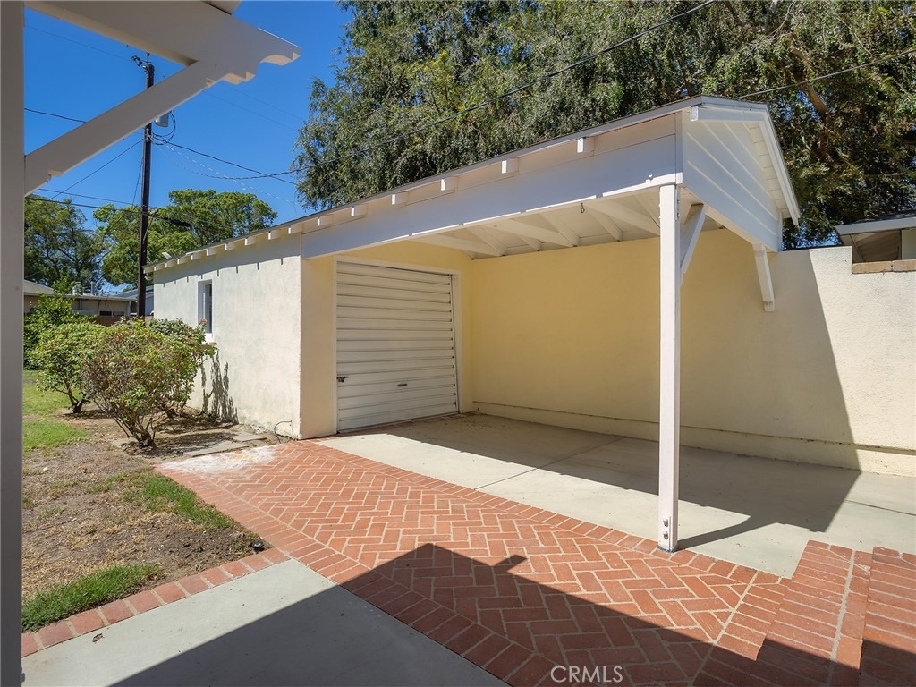 431 N Fairview Street - Photo 21