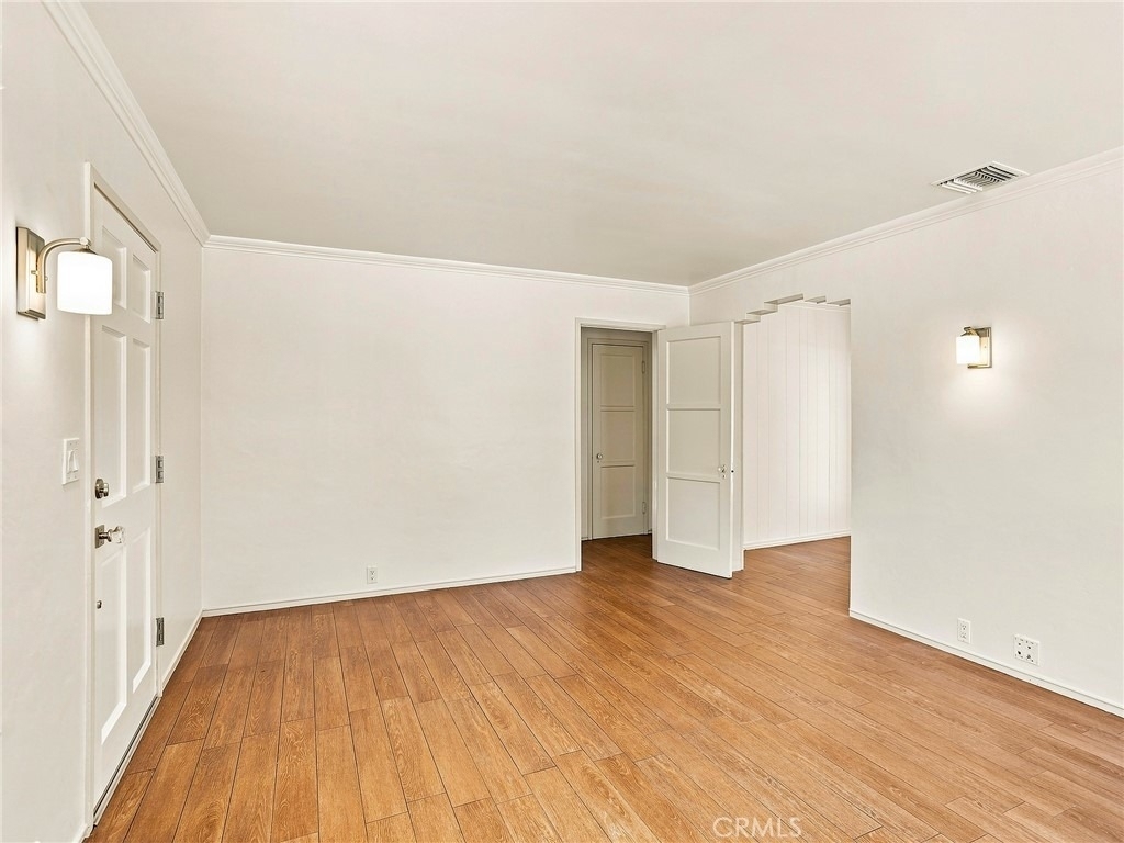 431 N Fairview Street - Photo 11