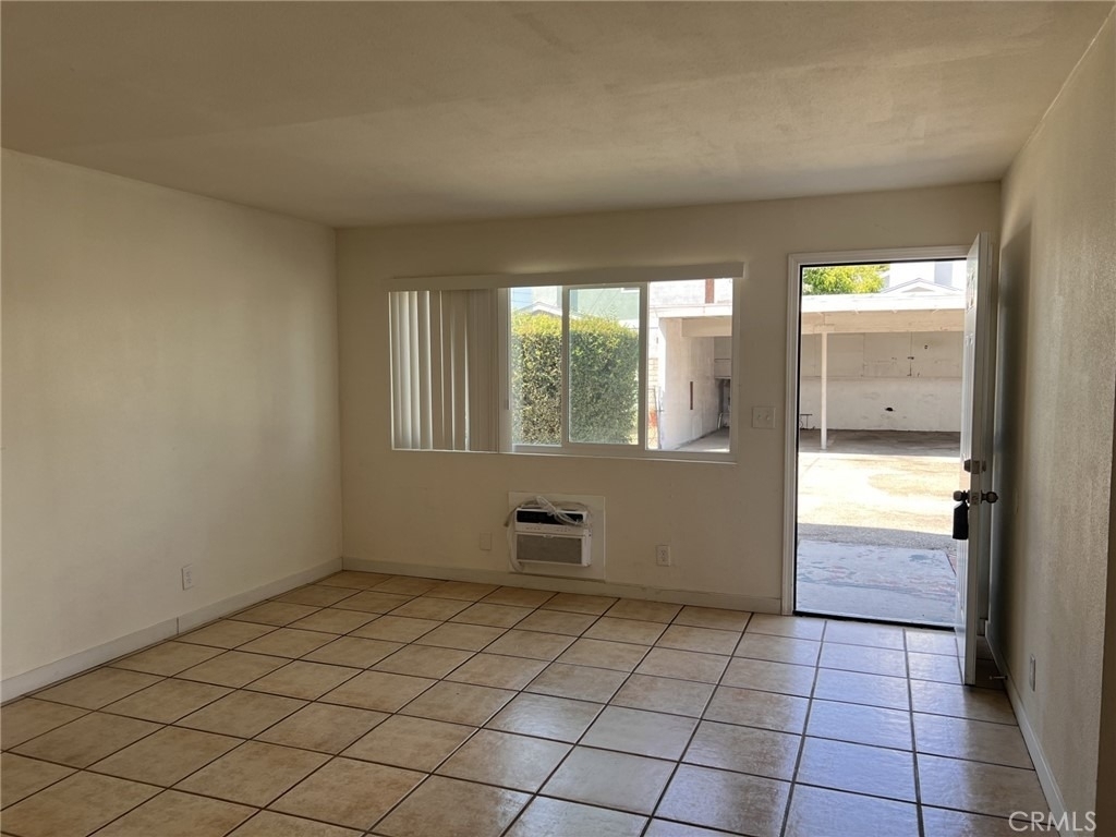 516 Diamond - Photo 2
