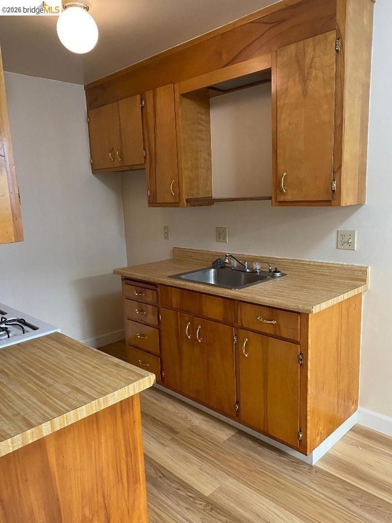 708 Solano Ave - Photo 3