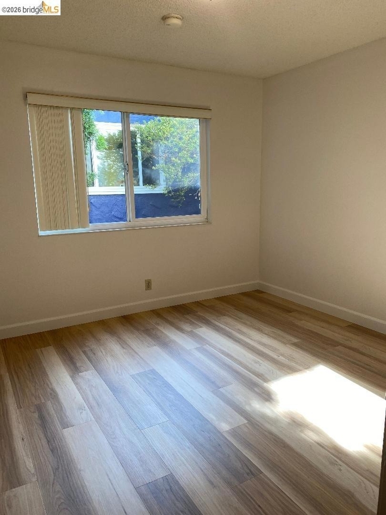 708 Solano Ave - Photo 9