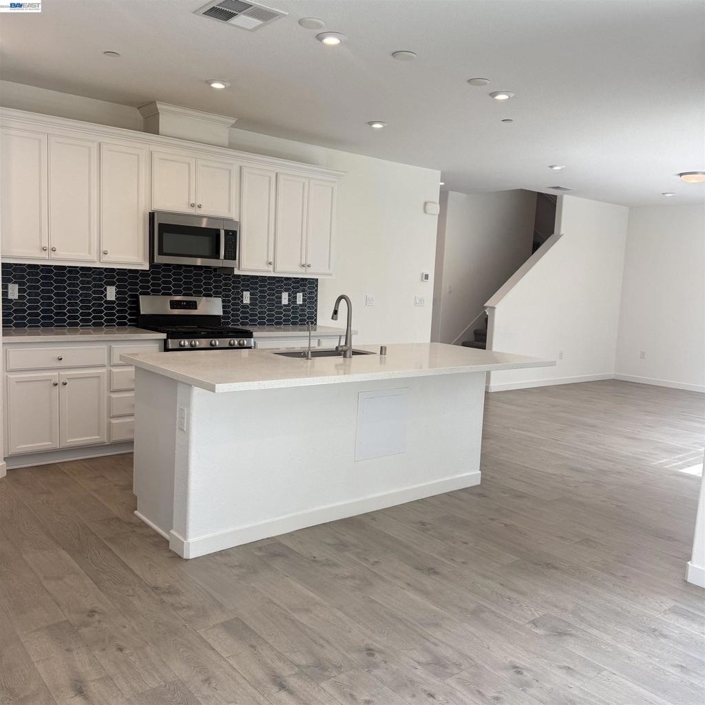1500 Landing St - Photo 8
