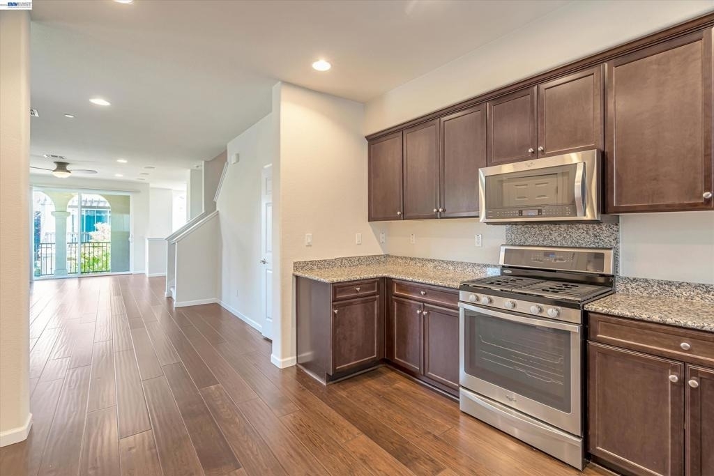 1139 Genco Terrace - Photo 10