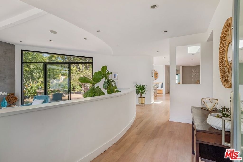 874 N Norman Place - Photo 3