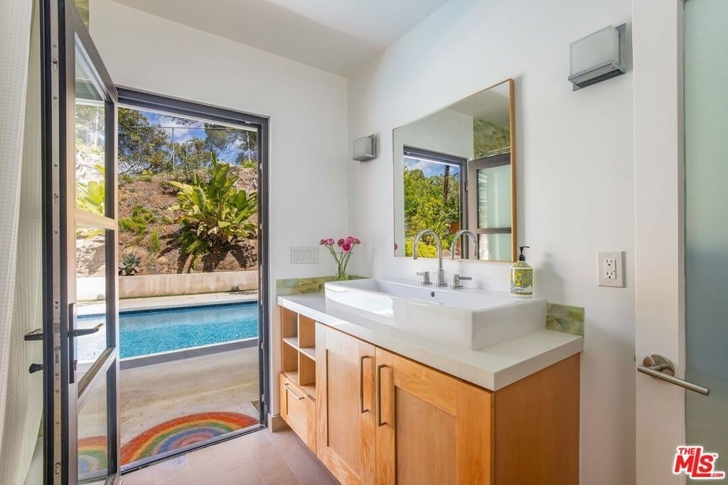 874 N Norman Place - Photo 36
