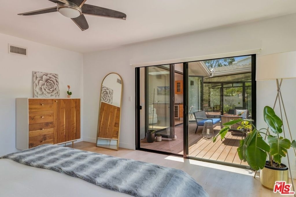 874 N Norman Place - Photo 29