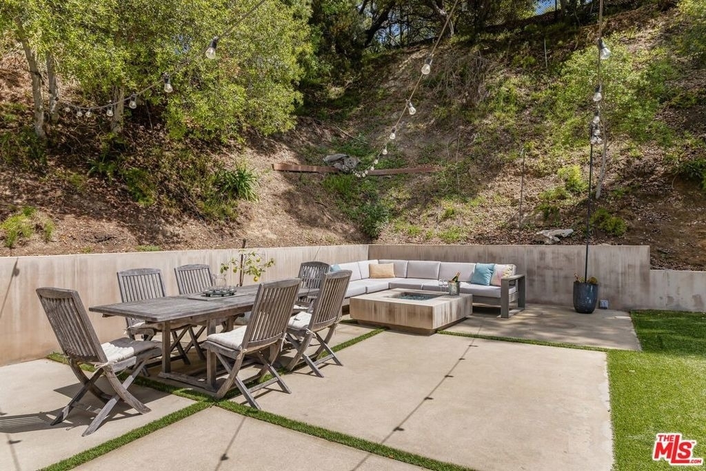 874 N Norman Place - Photo 50