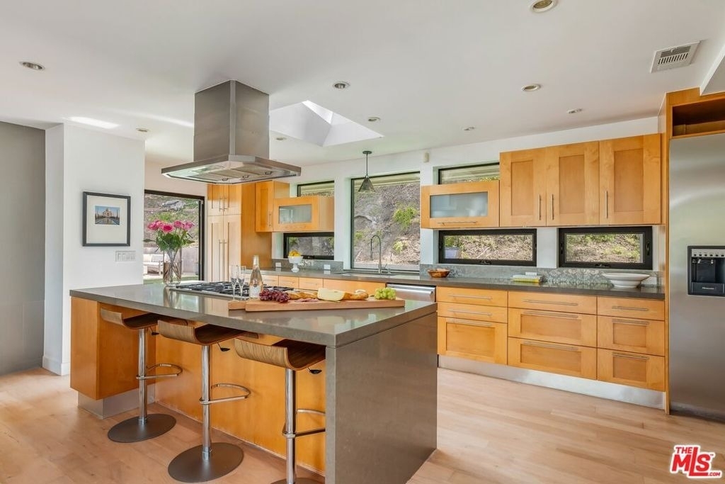 874 N Norman Place - Photo 13