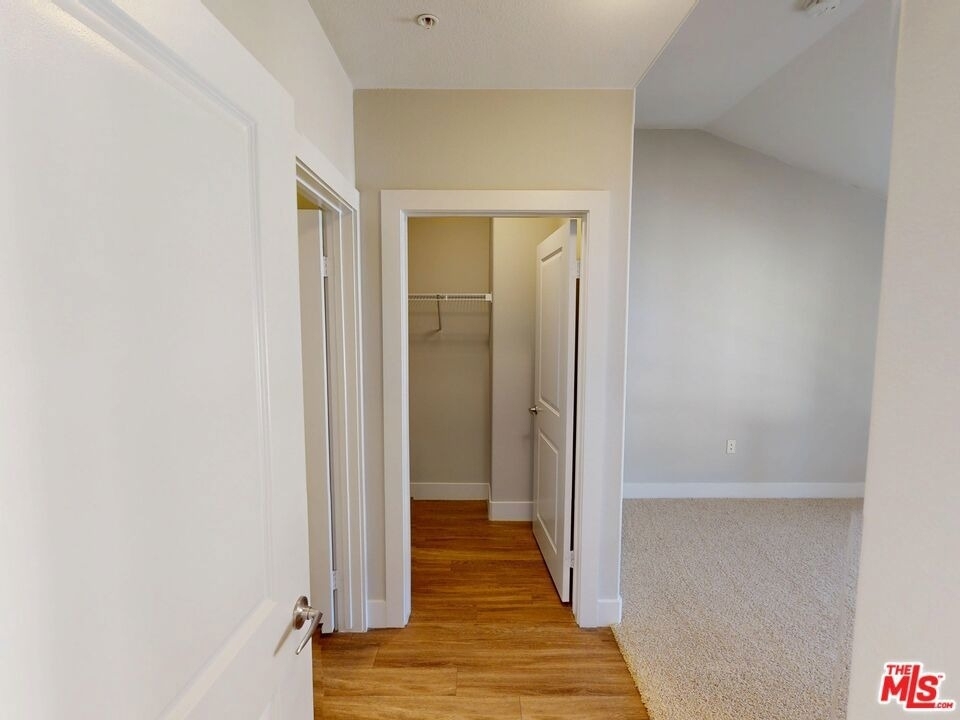 1041 Glendon Avenue - Photo 10