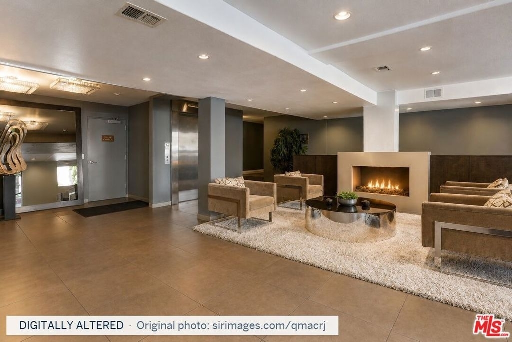 141 S Clark Drive - Photo 18