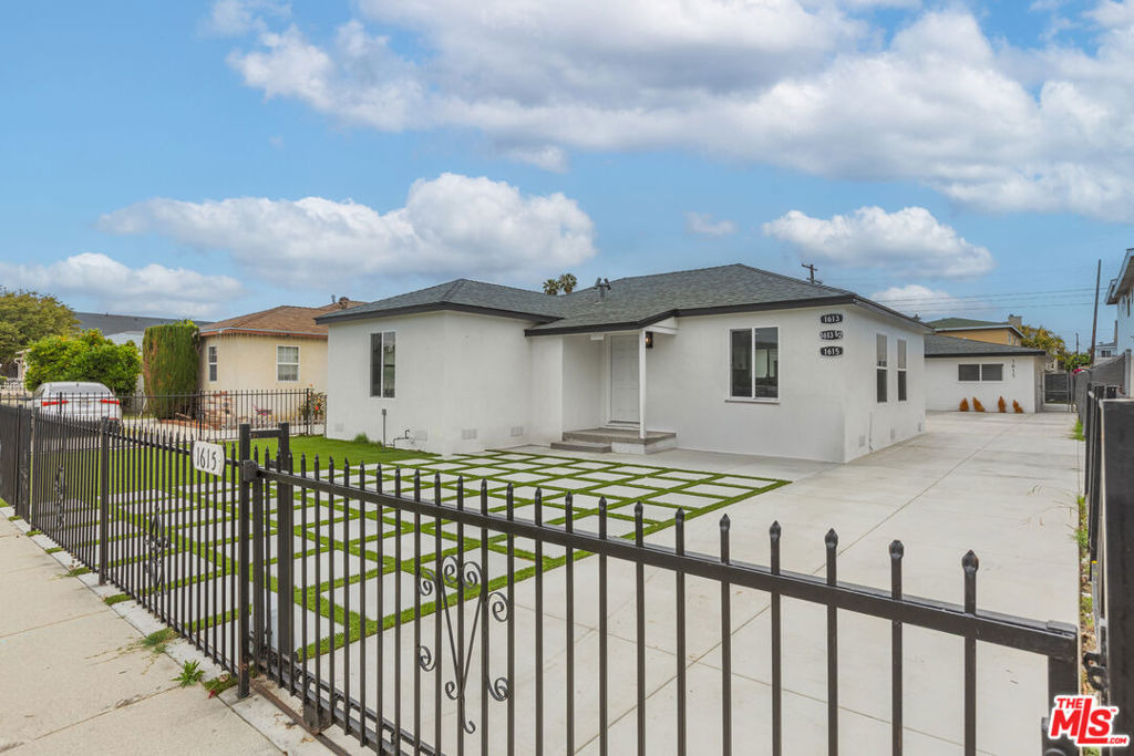 1613 W 209th Street - Photo 8