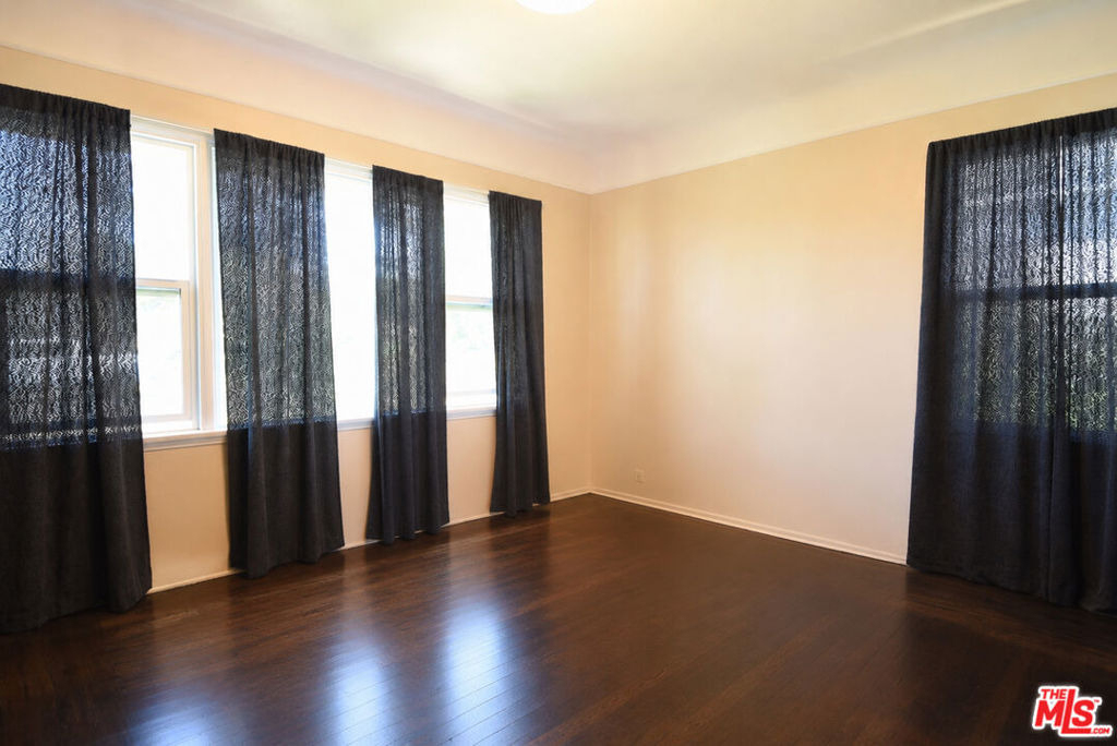 9116 S 5th Avenue - Photo 17
