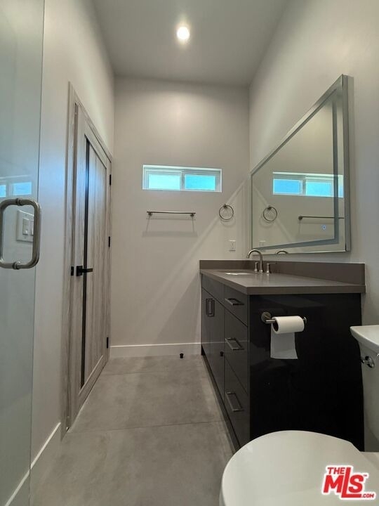 15832 Blackhawk Street - Photo 4