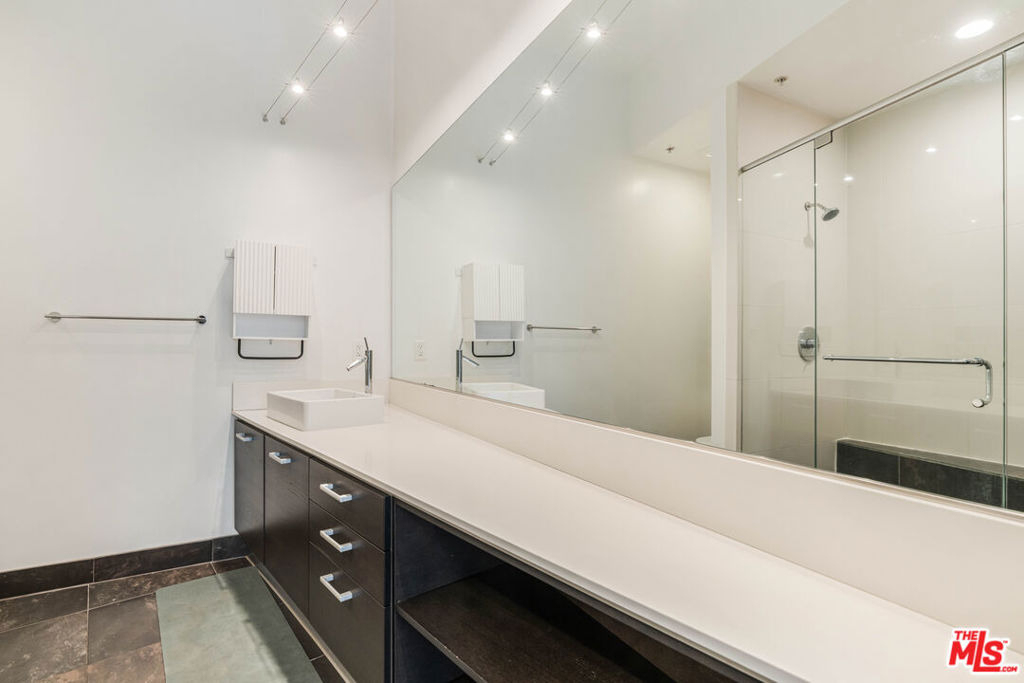 13320 Beach Avenue - Photo 13