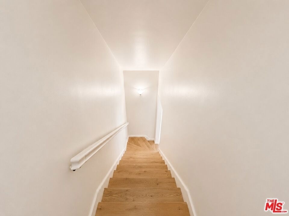 2200 S Canfield Avenue - Photo 5