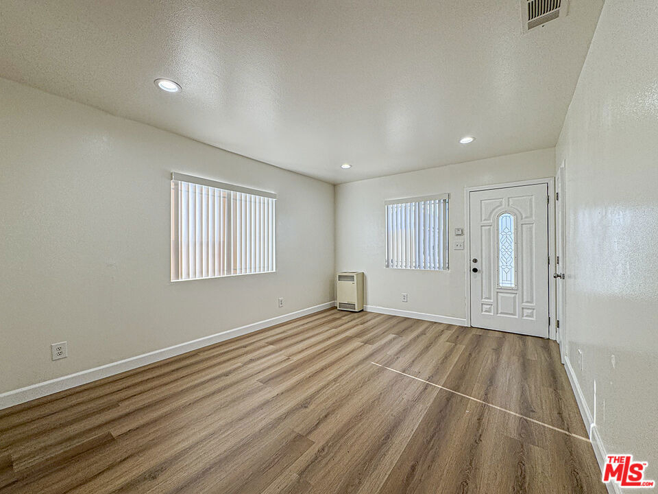 1555 204th Street - Photo 6