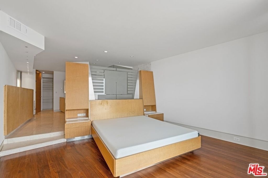 6 Eastwind Street - Photo 9