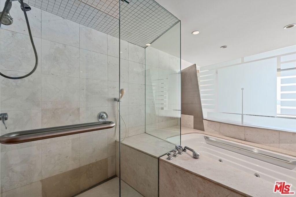 6 Eastwind Street - Photo 13